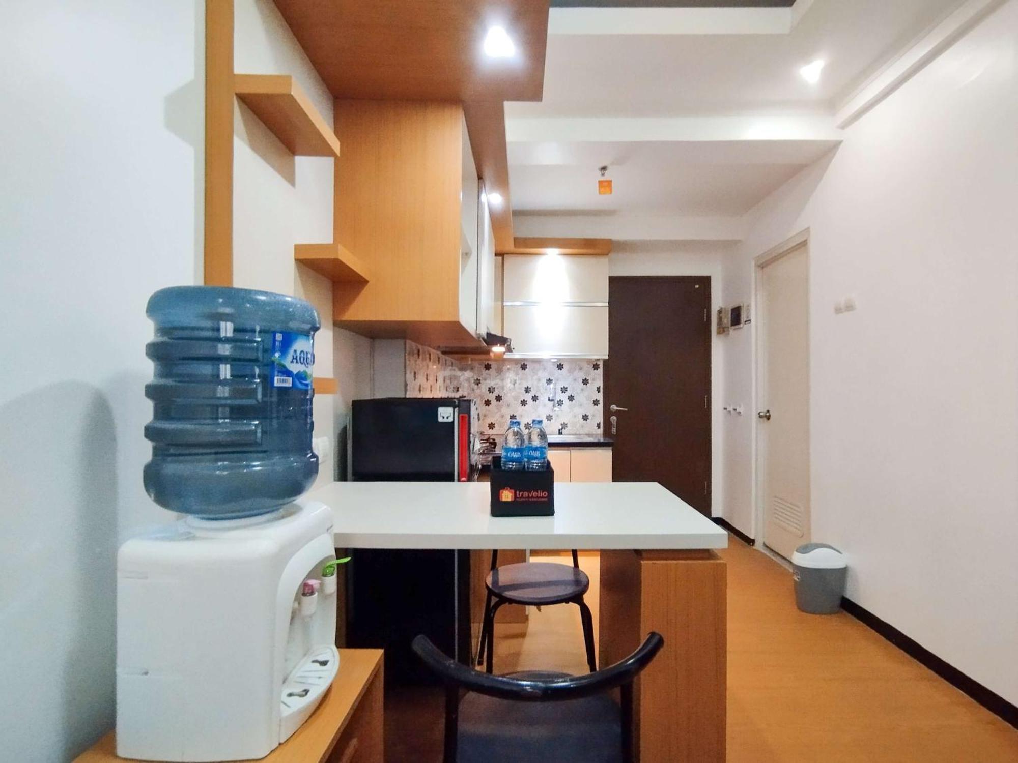 Apartemen Modern 2br At @metro By Travelio