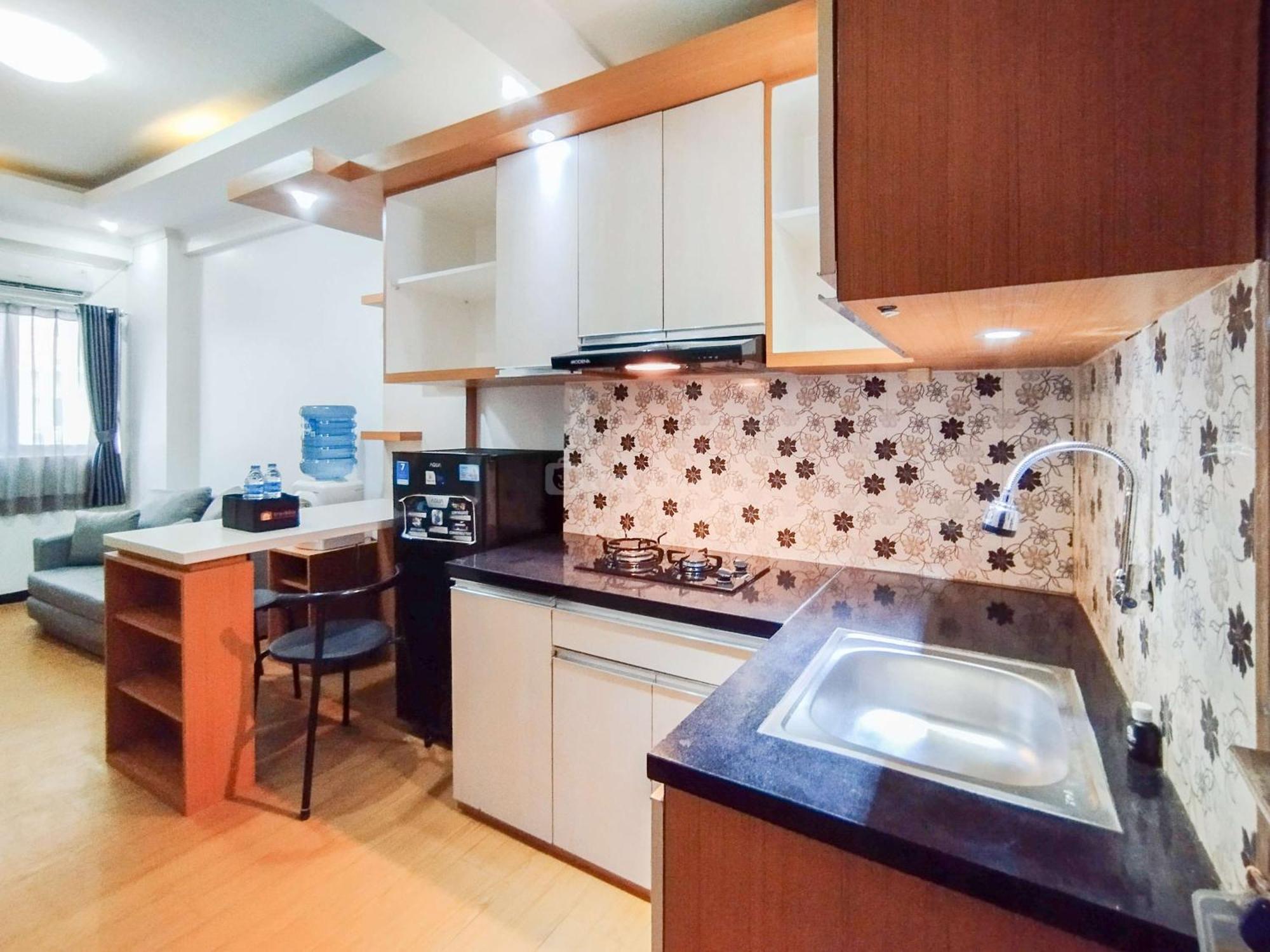 Modern 2br At @metro By Travelio Apartemen *