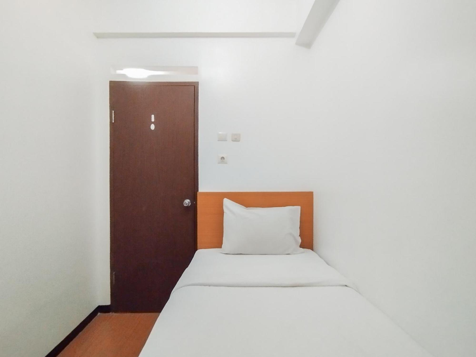 Modern 2br At @metro By Travelio Apartemen Bandung